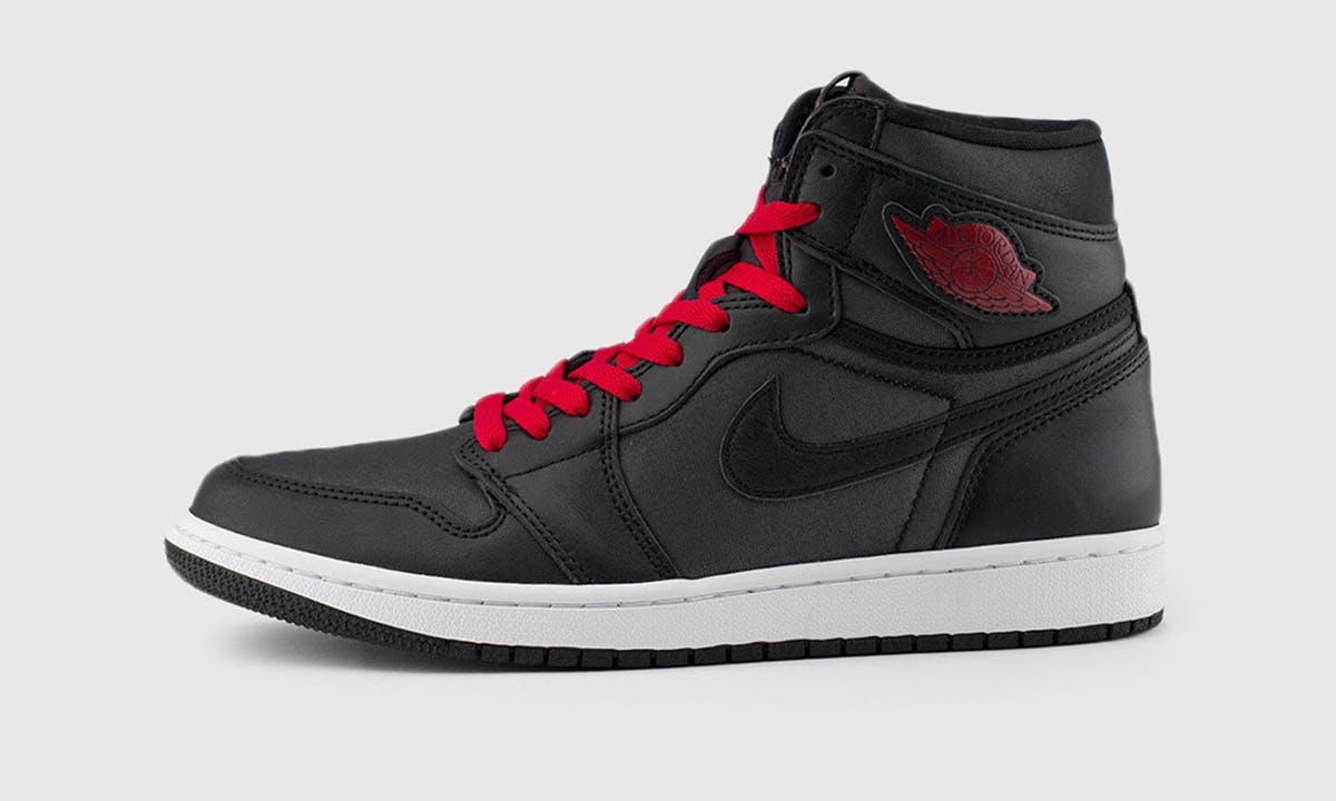 air jordan 1 retro low black en snipes 